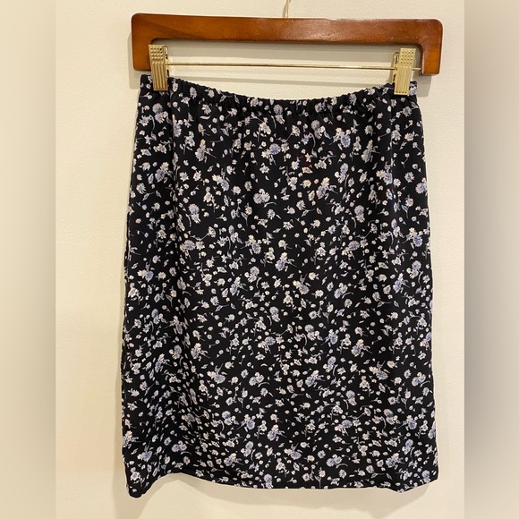 Vintage floral high waisted mini skirt, size small east west fashions - Picture 5 of 7